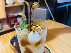 啡仔笑（荔枝美式苏打）-无牌咖啡&酒馆