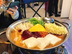 部队火锅-富乐满韩国正宗炸鸡韩国料理(虹泉路店)