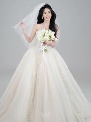 -巴黎时尚婚纱摄影(南汇店)