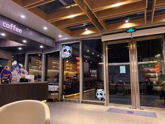 -瑞幸咖啡(杭州绿地中央店)
