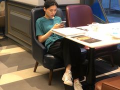 -港丽餐厅(高德置地店)