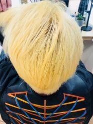 -简法造型·品牌形象店