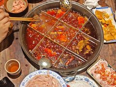 -周小明火锅(黑金冠社区店)