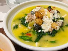 -港丽餐厅(正大店)