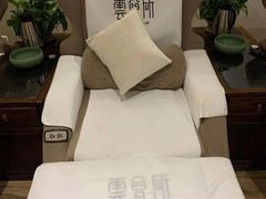 -新盈光·云会所(百丈东路店)