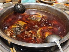 -肖肖酸萝卜鱼火锅(总店)