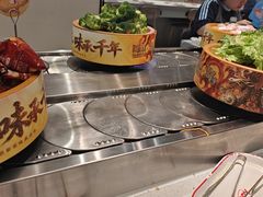-龍歌自助小火锅(芝罘万达店)