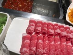 -海底捞火锅鲜切牛肉主题店(长寿路店)