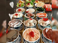 -井格重庆火锅(临平银泰城店)