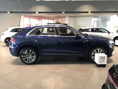 -深圳锦龙奥迪4S店(前海店)