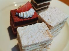 -岷山饭店-芝芝自助餐厅