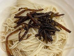 葱油拌面-珊珊小笼馆(仙霞路店)