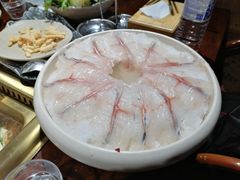 -东巴婆婆云南鱼豆花火锅(大东门店)