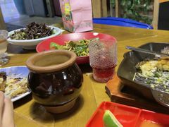 -雀舞云南菜(天津天河城购物中心店)