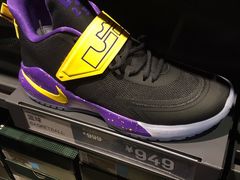 -NIKE上海青浦优选体验店