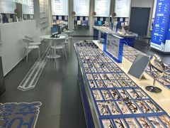 -优购镜仓(六角广场店)