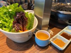 -明洞阿姨·韩式酱蟹烤肉·创意料理(三元桥店)