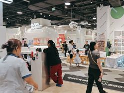 -MINI MARS KIDS CLUB亲子家庭中心(长宁天山店)
