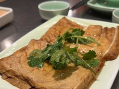 -潮界(LU·ONE凯德晶萃广场店)