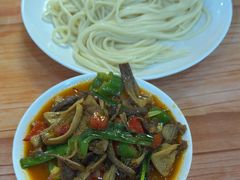 -蘑菇拌面•正宗新疆菜