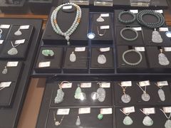 -品真阁华夏典当行(四通桥店)