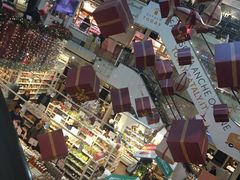 -Eataly