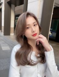-十六番发型师事务所