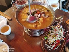 -隔壁老王·家常云南菜(花巷店)