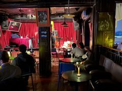 -东岸Cafe 爵士俱乐部