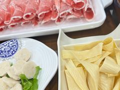 -楼外楼大刀肉传统火锅(西安大路店)