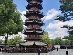 -龙华寺