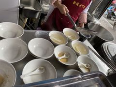 -金陵老丁家馄饨(新街口店)