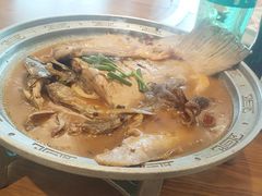 -赶海部落海鲜城(海阳路店)