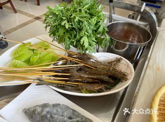 「盛杰肥牛海鲜豆捞(氿滨南路店)」 这家是宜兴开的比