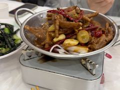 -江城燕子大排档(江汉路步行街店)