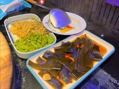 -鱼窝棚柴火铁锅炖(富山屯店)