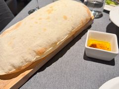 空气面包-Efes Turkish & Mediterranean Cuisine 艾菲斯餐厅(陆家嘴店)