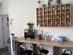 -两知·自习室(三峡广场总店)