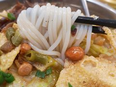 -卓雅桂林米粉