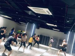 -一兆韦德健身(张杨路店)