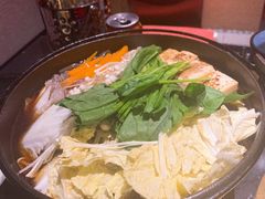 -山川小町·极番烧肉(新地假日广场店)