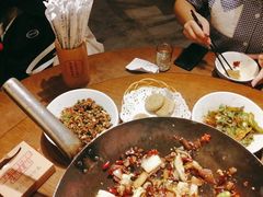 -富正毅三下锅·湘西韵味(天门山索道店)