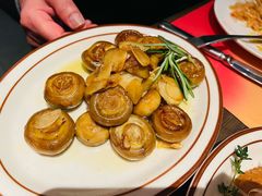 西班牙蒜香口蘑-ZAFFERANO西班牙海鲜饭(上海首店)