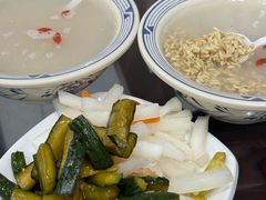 -牛一嘴·兰州牛肉面·大盘鸡(财富中心店)