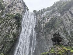 -刘伯温故里景区百丈漈