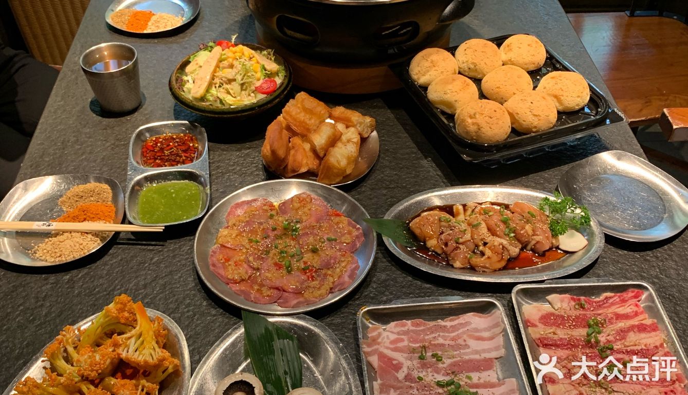 很有装修特色的烤肉店