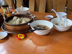 -忆秦园小笼包(惠山古镇总店)