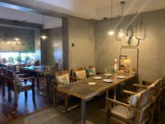 -HIGH FIVE哈福手工汉堡(桂林路店)