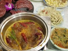 -蜀邑香火锅日喀则店