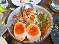 -Chom Cafe and Restaurant
